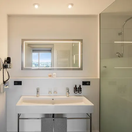 Hotel Innside By Melia Hafen 4*